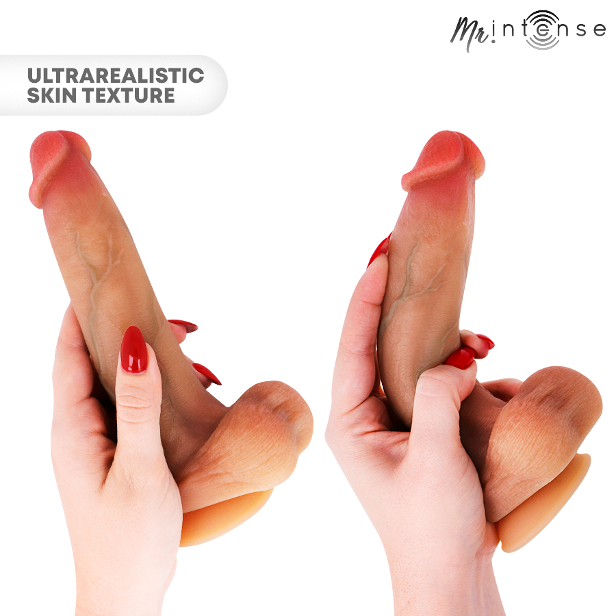 MR INTENSE - BRUCE M DILDO IN SILICONE CON TESTICOLI 20 CM -Ø- 4,5 CM